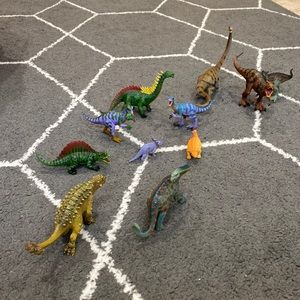 Dinosaur play set
